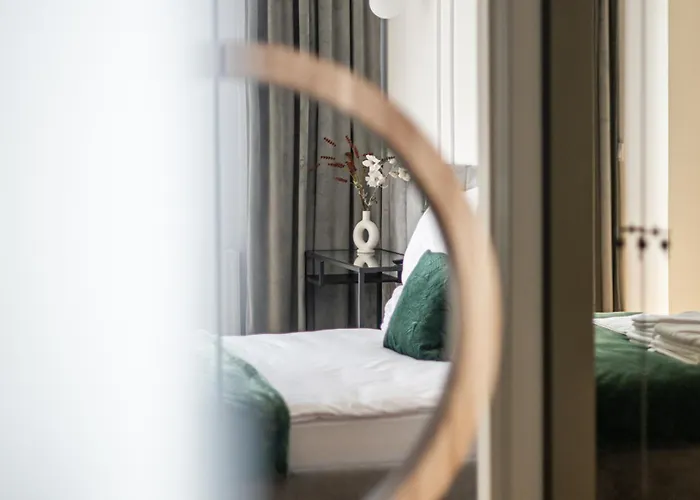 Port Popowice -darmowy Garaz I Rowery - Meldunki 24na7 - Tramwajem 15 Min Do Rynku *