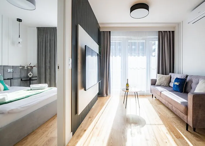 Daire Port Popowice -darmowy Garaz I Rowery - Meldunki 24na7 - Tramwajem 15 Min Do Rynku Wroclaw