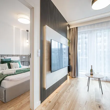 Apartmán Port Popowice -darmowy Garaz I Rowery - Meldunki 24na7 - Tramwajem 15 Min Do Rynku