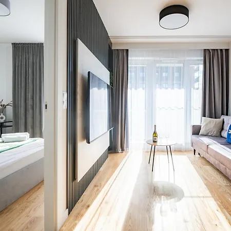 Apartmán Port Popowice -darmowy Garaz I Rowery - Meldunki 24na7 - Tramwajem 15 Min Do Rynku Vratislav
