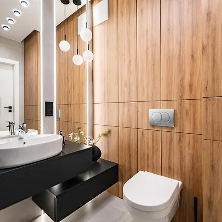 Port Popowice -darmowy Garaz I Rowery - Meldunki 24na7 - Tramwajem 15 Min Do Rynku Daire